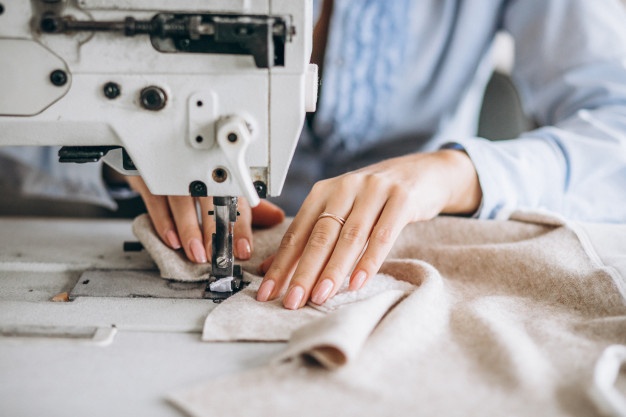 do-clothes-speak-to-you-7-step-guide-to-becoming-a-fashion-designer
